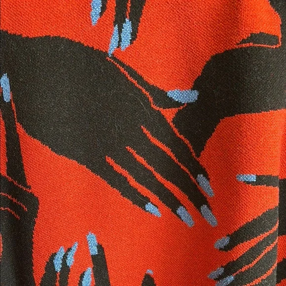 Diane Von Furstenberg Red and Black Graphic Knit Top - Picture 3 of 7